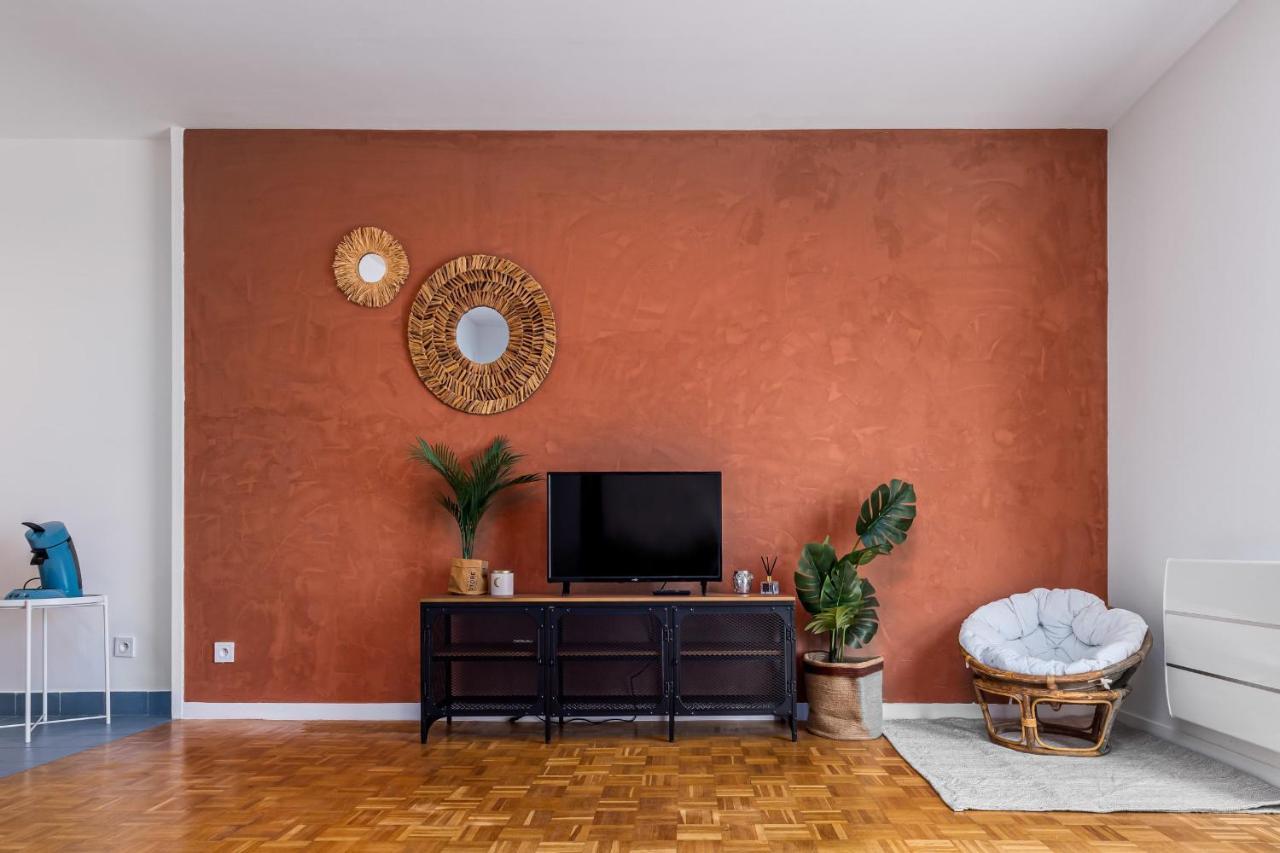 Appart'Hotel Sahara- Next To Disney Montevrain Bagian luar foto