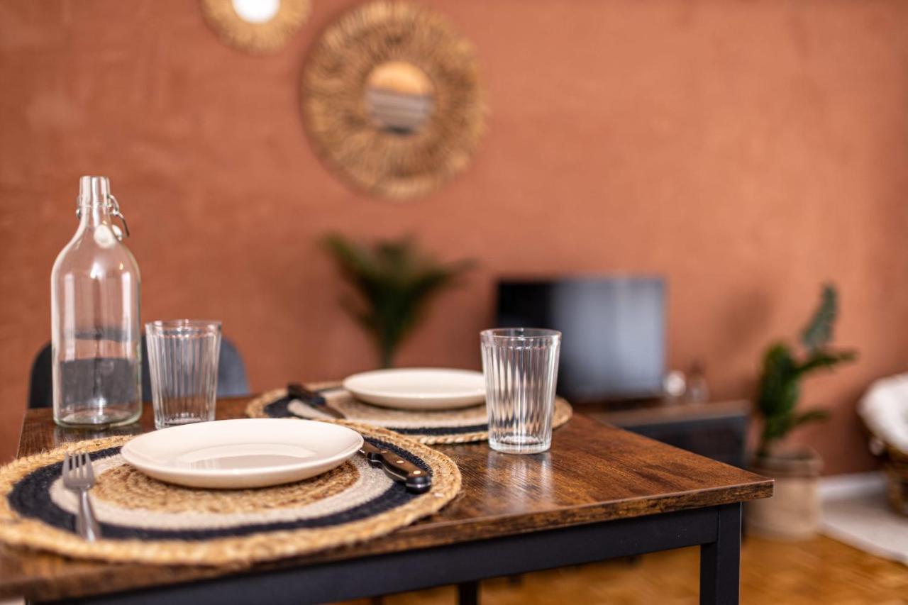 Appart'Hotel Sahara- Next To Disney Montevrain Bagian luar foto